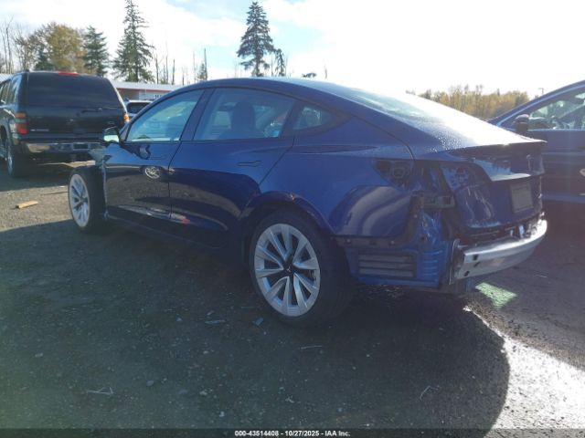 2022 TESLA MODEL 3 5YJ3E1EB2NF124584 Photo 2