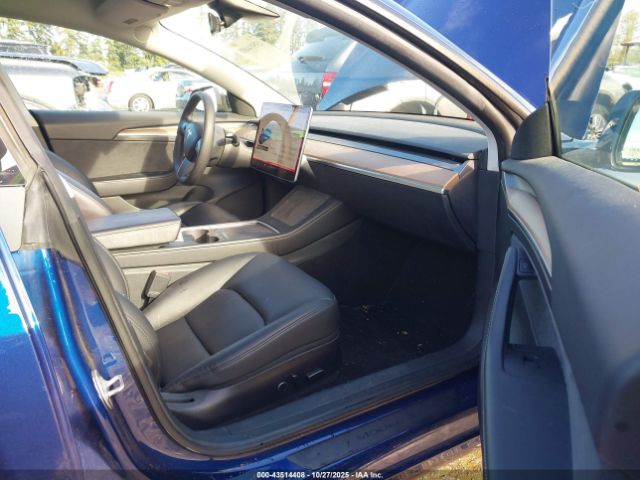 2022 TESLA MODEL 3 5YJ3E1EB2NF124584 Photo 4