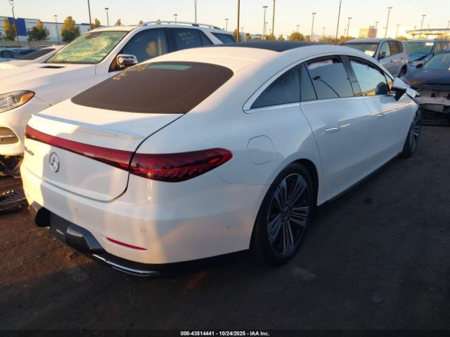 2023 MERCEDES-BENZ EQS 450+ W1KCG2DB0PA032229 Photo 3