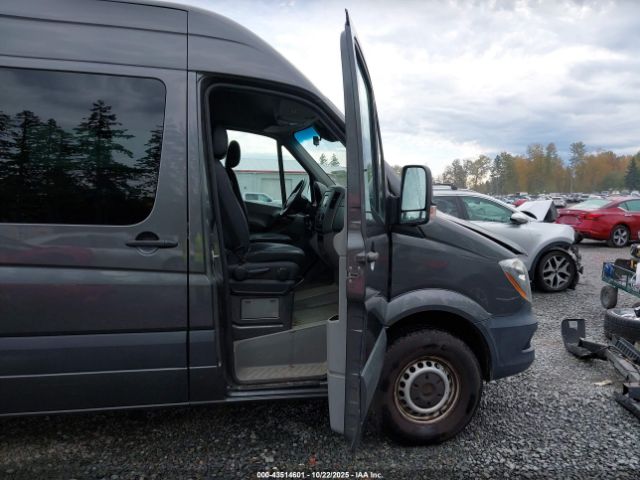 2017 MERCEDES-BENZ SPRINTER 2500 WDZPE7CD1HP574519 Photo 4