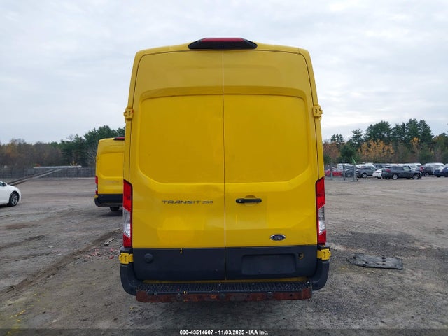 1FTYR3XM8KKA78309 Ford Transit-250
