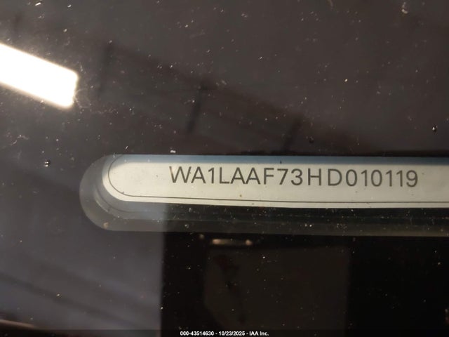 2017 AUDI Q7 WA1LAAF73HD010119 Photo 8