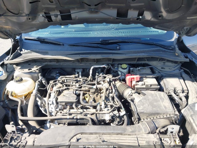 1FMCU0G69NUA48605 Ford ESCAPE SE