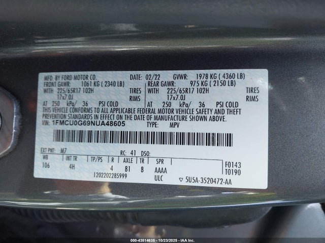 1FMCU0G69NUA48605 Ford ESCAPE SE