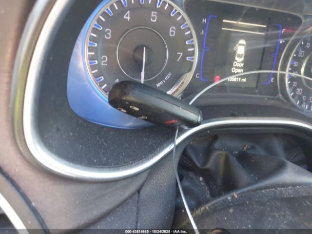 2017 CHRYSLER 200 1C3CCCFB2HN500856 Photo 10