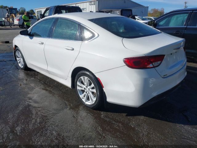 2017 CHRYSLER 200 1C3CCCFB2HN500856 Photo 2