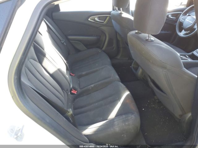 2017 CHRYSLER 200 1C3CCCFB2HN500856 Photo 7