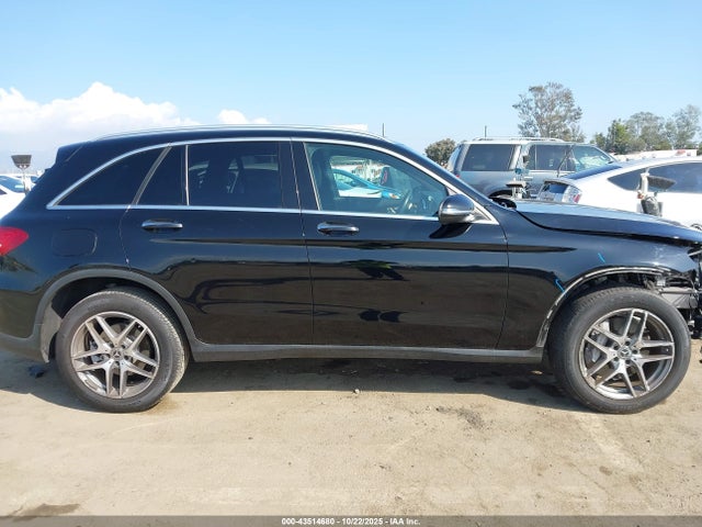 WDC0G4KB9KV146057 Mercedes-Benz Glc 300 4matic