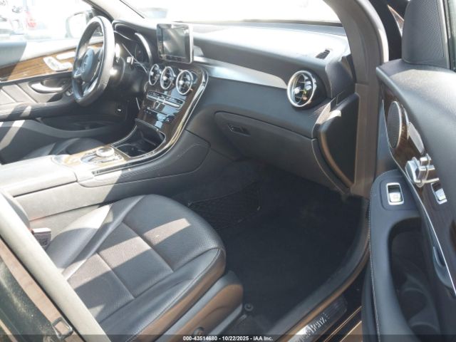 2019 MERCEDES-BENZ GLC 300 WDC0G4KB9KV146057 Photo 4