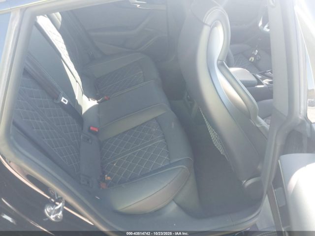 2024 AUDI S5 SPORTBACK WAUB4CF54RA128702 Photo 7