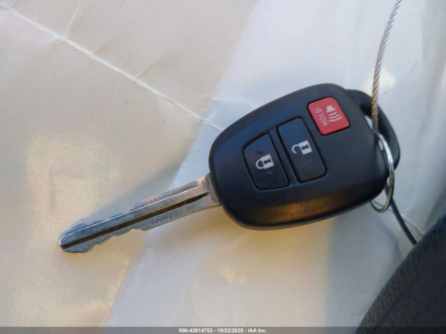 2018 TOYOTA RAV4 JTMBFREV3JD236507 Photo 10