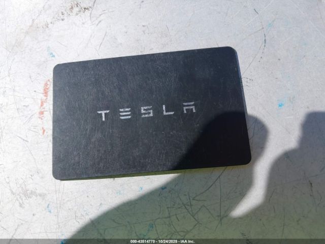 2025 TESLA MODEL Y 7SAYGDEF5SF272814 Photo 10