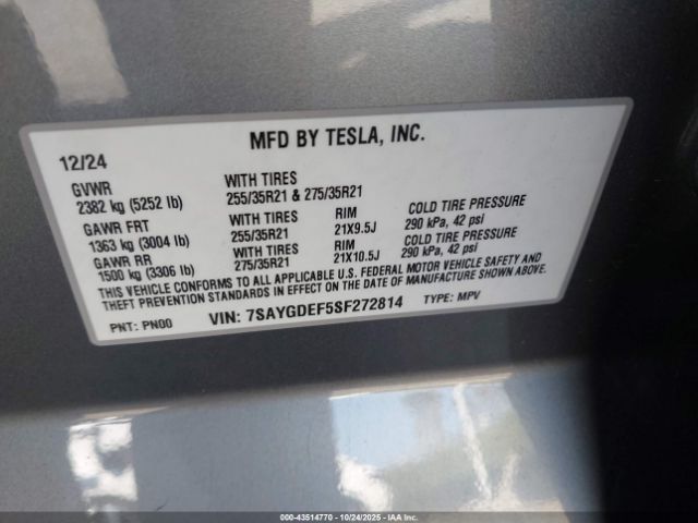 2025 TESLA MODEL Y 7SAYGDEF5SF272814 Photo 8