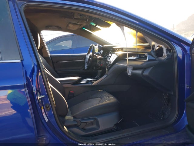 4T1B11HK8JU641159 Toyota CAMRY LE