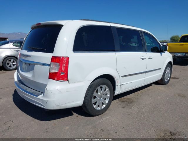 2015 CHRYSLER TOWN & COUNTRY 2C4RC1BG2FR620085 Photo 3
