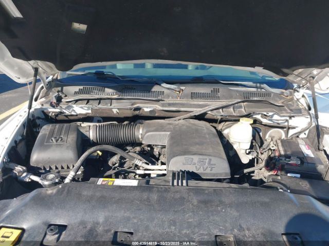 2018 RAM 1500 1C6RR6FGXJS166091 Photo 9