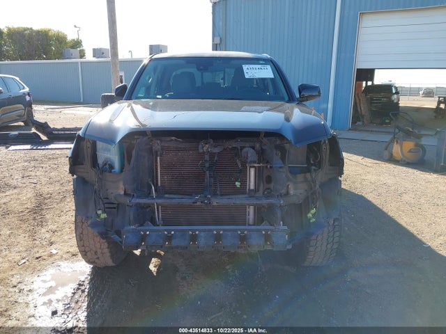 43514833 :رقم المزاد ، 3TYAX5GN0MT030654 vin ، 2021 Toyota Tacoma Sr مزاد بيع