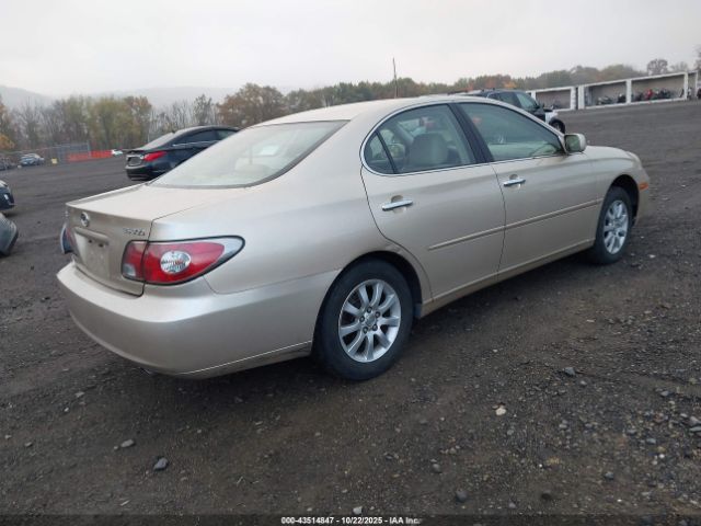 2003 LEXUS ES 300 JTHBF30G030120485 Photo 3