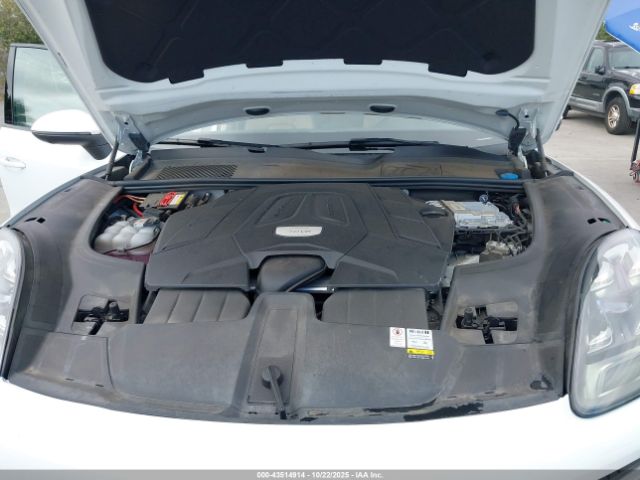 2022 PORSCHE CAYENNE WP1AA2AY0NDA06204 Photo 9