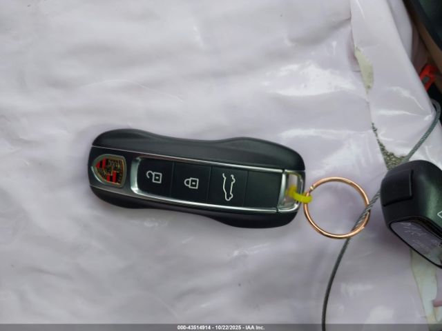 2022 PORSCHE CAYENNE WP1AA2AY0NDA06204 Photo 10