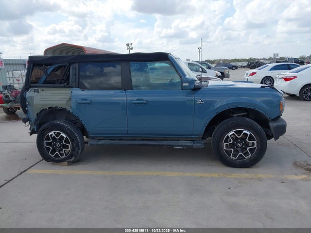 1FMDE5BH2MLB04623 Ford Bronco Outer Banks