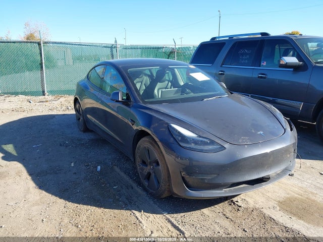 2022 TESLA MODEL 3 5YJ3E1EB6NF237261 Photo 0