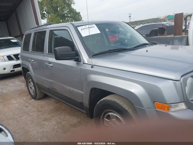 Auction sale of the 2016 Jeep Patriot Sport, vin: 1C4NJPBB4GD576607, lot number: 43515069