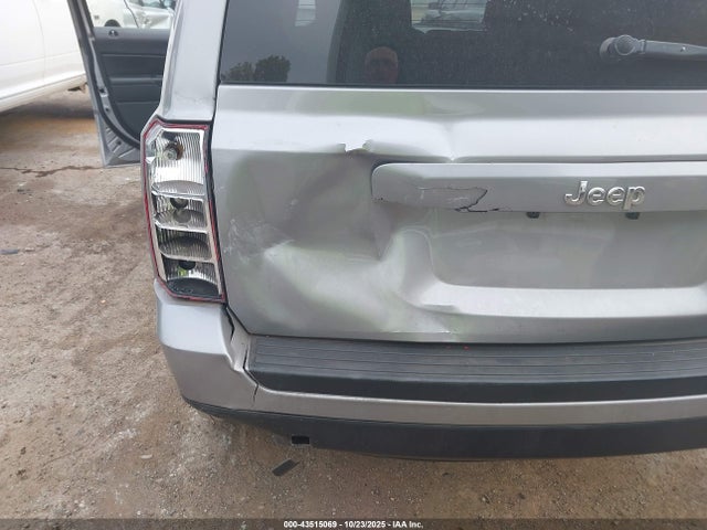 Auction sale of the 2016 Jeep Patriot Sport, vin: 1C4NJPBB4GD576607, lot number: 43515069