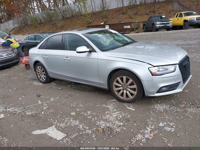 2013 AUDI A4 WAUBFAFL7DN043920 Photo 0