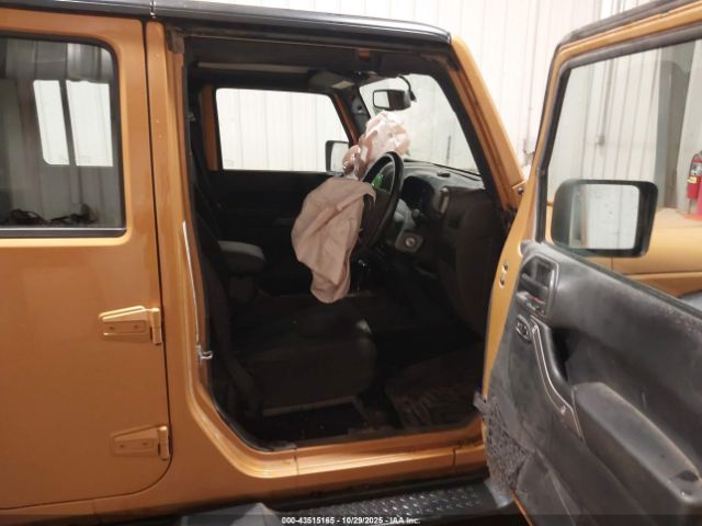 2014 JEEP WRANGLER UNLIMITED 1C4BJWKG4EL262760 Photo 4
