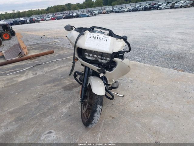 2023 HARLEY-DAVIDSON FLTRXST 1HD1ACL16PB614250 Photo 4