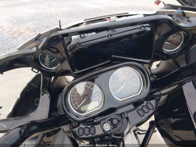 2023 HARLEY-DAVIDSON FLTRXST 1HD1ACL16PB614250 Photo 6