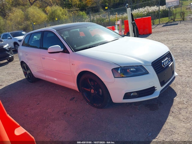 2011 AUDI A3 WAUKJAFM6BA009866 Photo 0