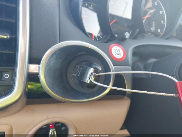 2017 PORSCHE CAYENNE WP1AA2A26HKA89990 Photo 10