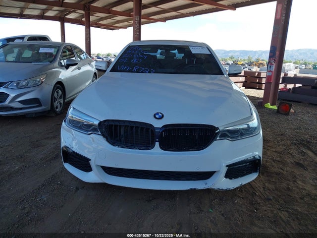 WBAJE7C30HG888723 BMW 540i Xdrive