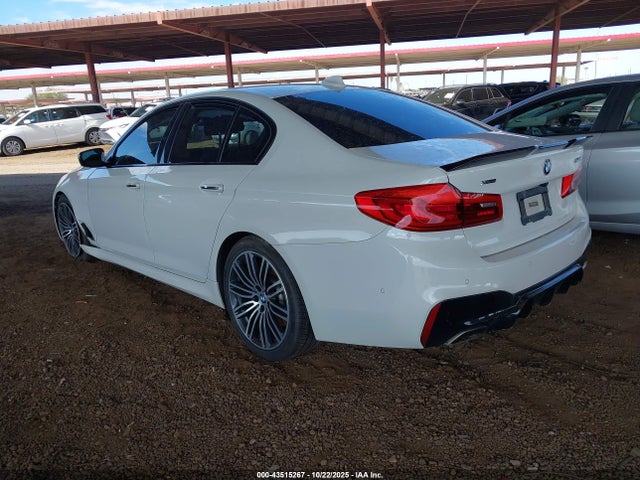 2017 BMW 540I WBAJE7C30HG888723 Photo 2