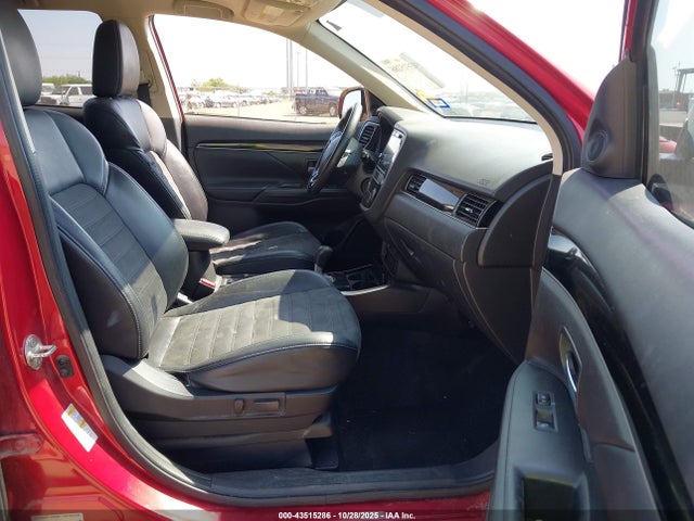 2019 MITSUBISHI OUTLANDER JA4AD3A32KZ006264 Photo 4