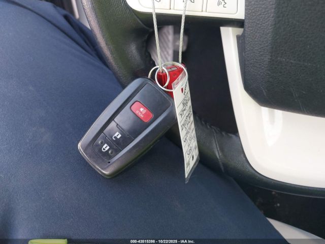 2017 TOYOTA PRIUS PRIME JTDKARFP4H3025539 Photo 10