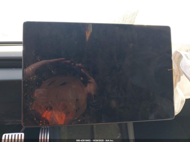 2025 TESLA MODEL 3 5YJ3E1ET8SF932958 Photo 6