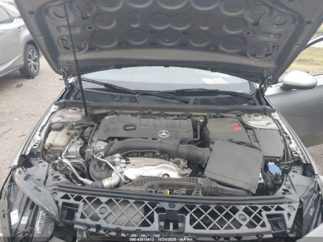 2019 MERCEDES-BENZ A 220 WDD3G4EBXKW035306 Photo 9
