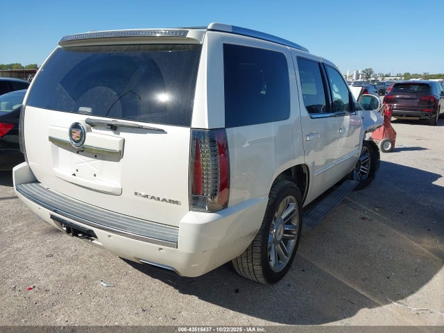 2013 CADILLAC ESCALADE 1GYS3CEF8DR147550 Photo 3