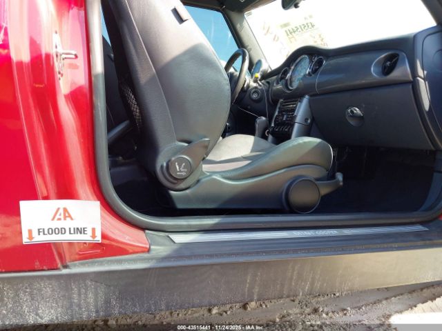 2008 MINI COOPER WMWRF33518TG18288 Photo 5