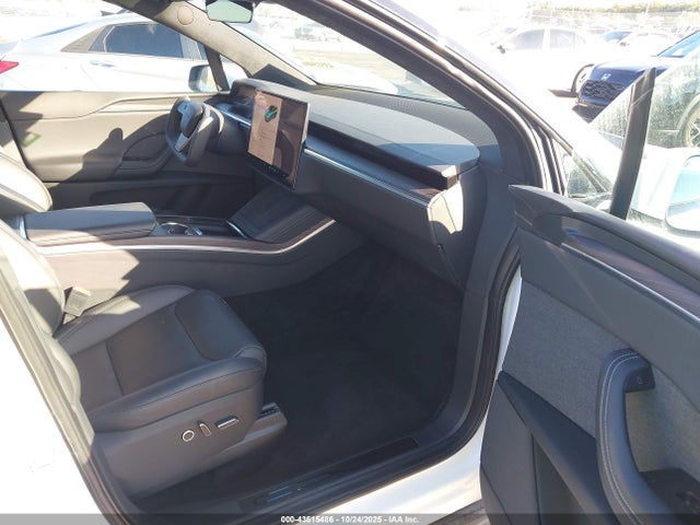2023 TESLA MODEL X 7SAXCAE58PF410284 Photo 4