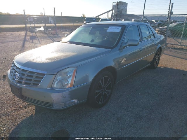 2007 CADILLAC DTS 1G6KD57987U114879 Photo 1