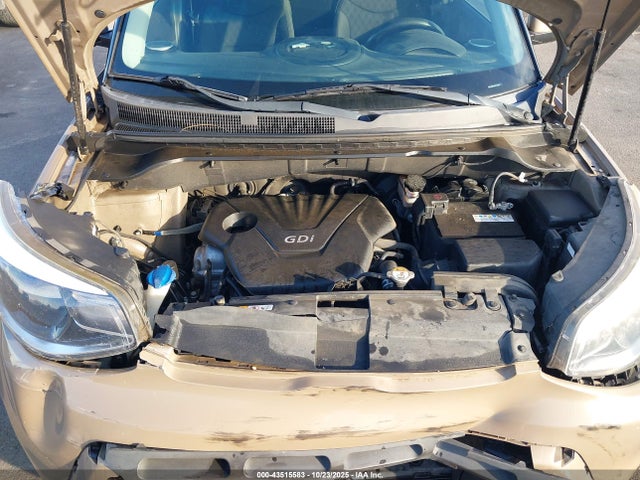 KNDJN2A25F7215049 KIA Soul