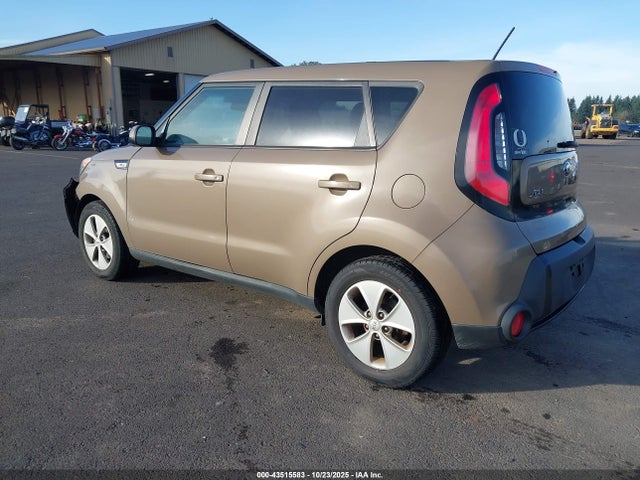 KNDJN2A25F7215049 KIA Soul