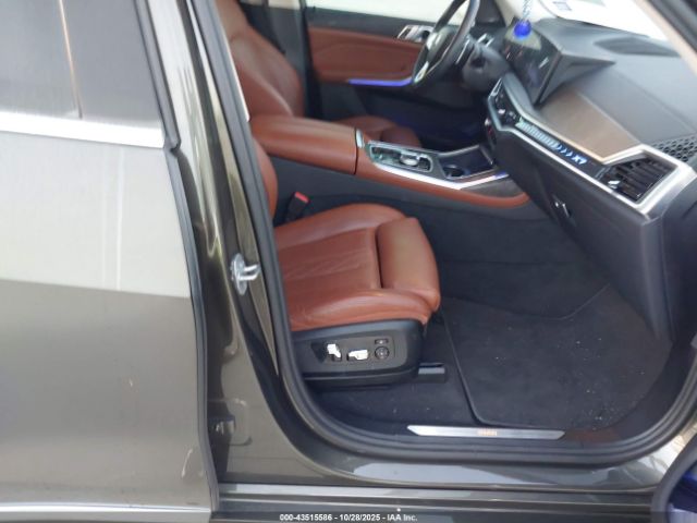 2023 BMW X7 5UX23EM0XP9R91848 Photo 4