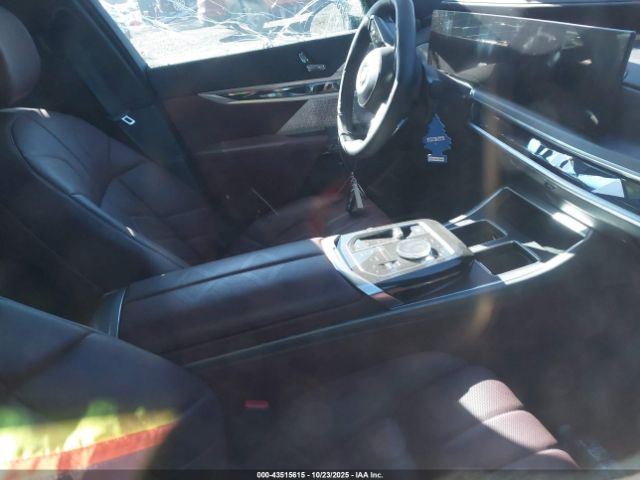 2023 BMW 760 WBA33EJ06PCN52270 Photo 4