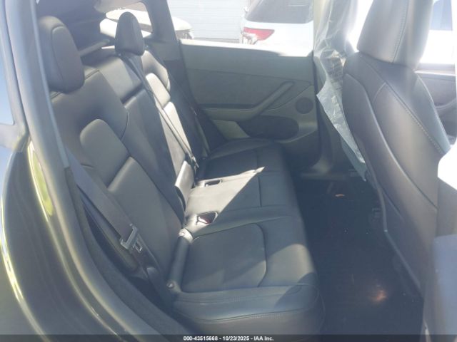 2024 TESLA MODEL Y 7SAYGDED0RF005489 Photo 7