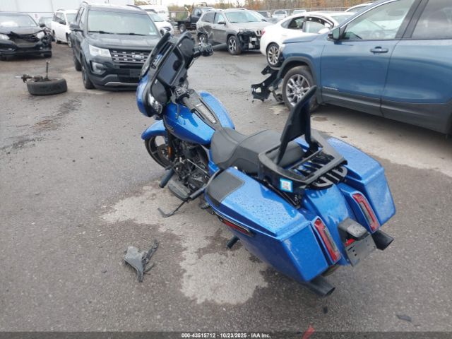 2024 HARLEY-DAVIDSON FLHX 1HD1KB714RB628507 Photo 2